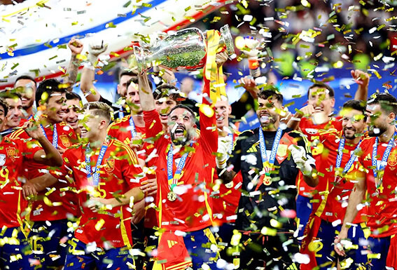 spanyol juara 111aaaa