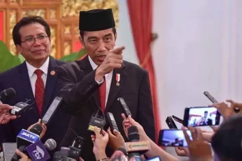 tagar jokowi