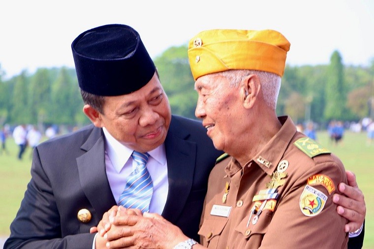 hari pahlawan1