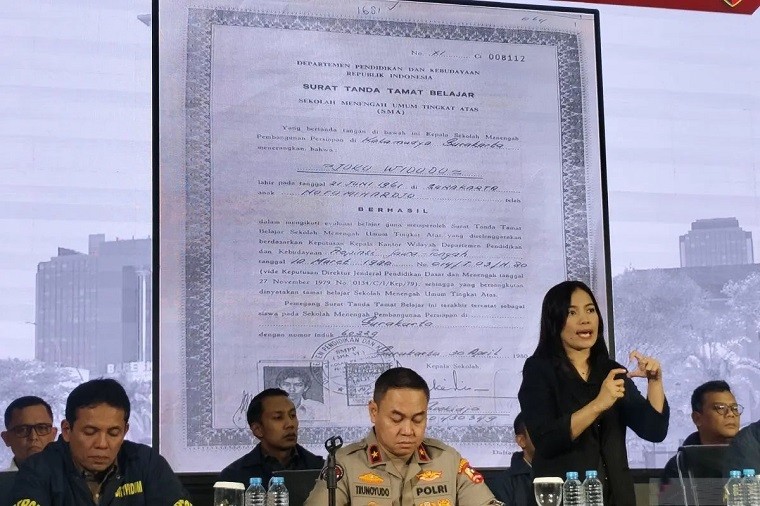 ijazah jokowi1