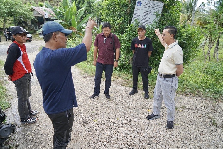 jalan rusak