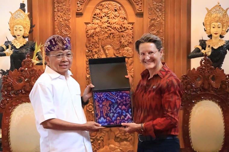 konjen australia