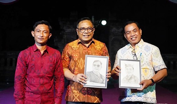 pameran 2222
