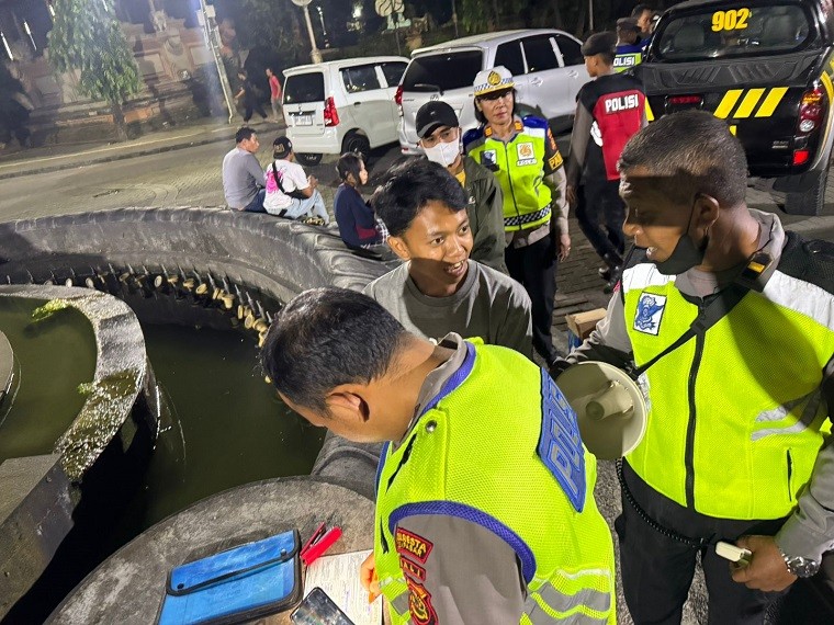 patroli malam