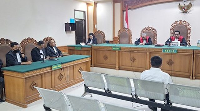 sidang33