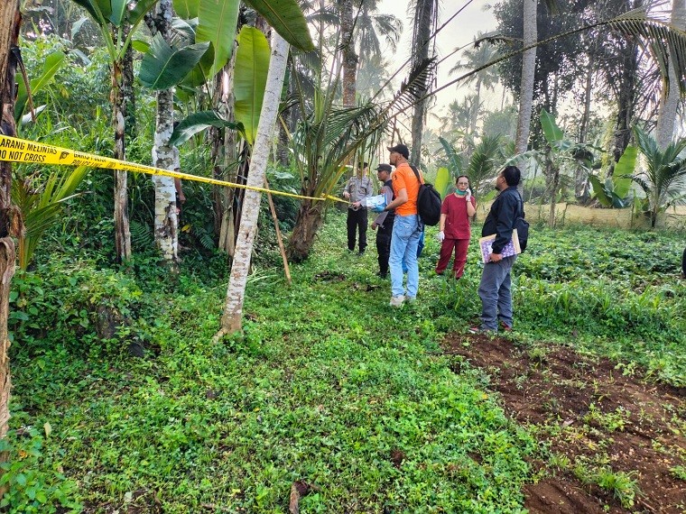 gantung diri