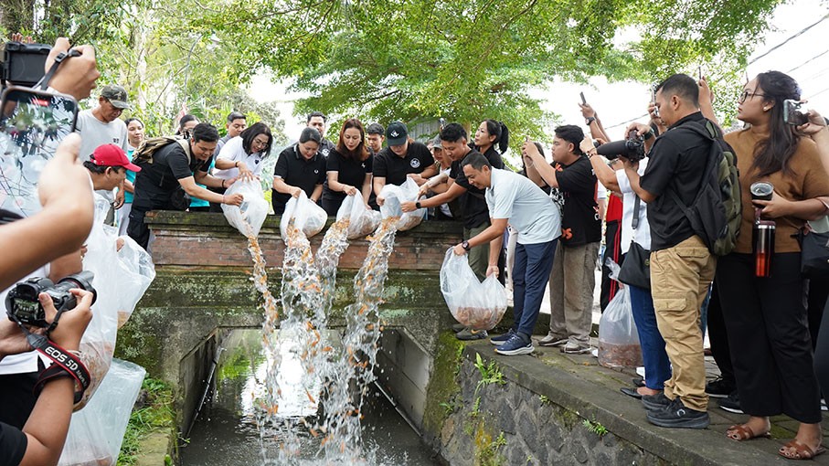 tebar ikan1