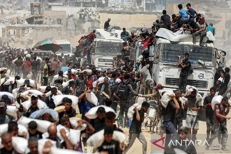 truk bantuan