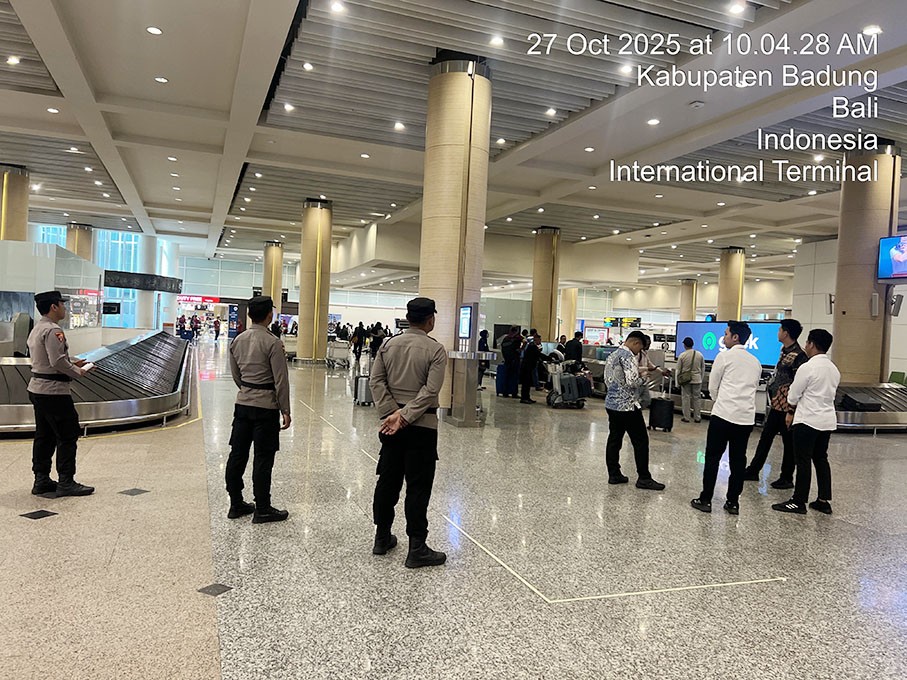 amankan bandara1