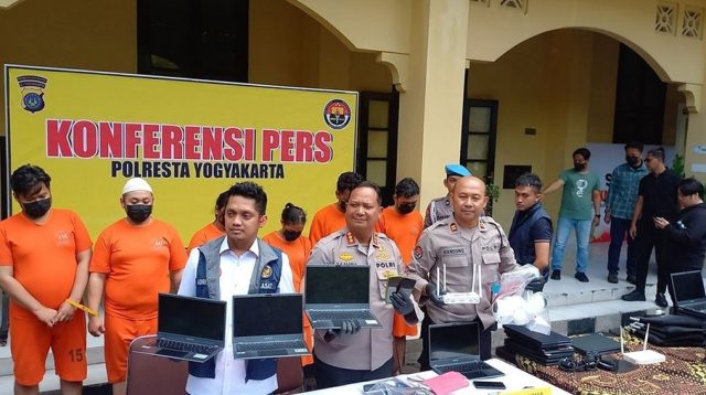 polresta yogja1