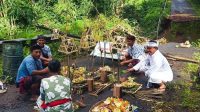 upacara ngeruak1