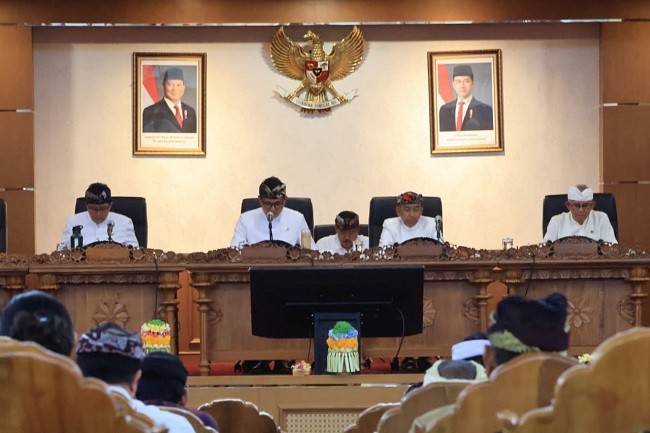dprd bali1 dprd bali1