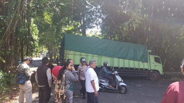 truk jatuh1