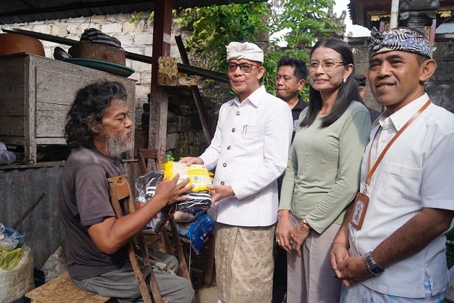 bantuan sosial bantuan sosial
