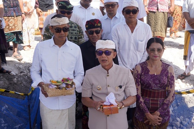 batu pertama