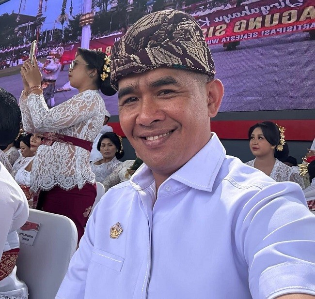 nengah darsana1