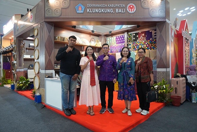 pameran pameran