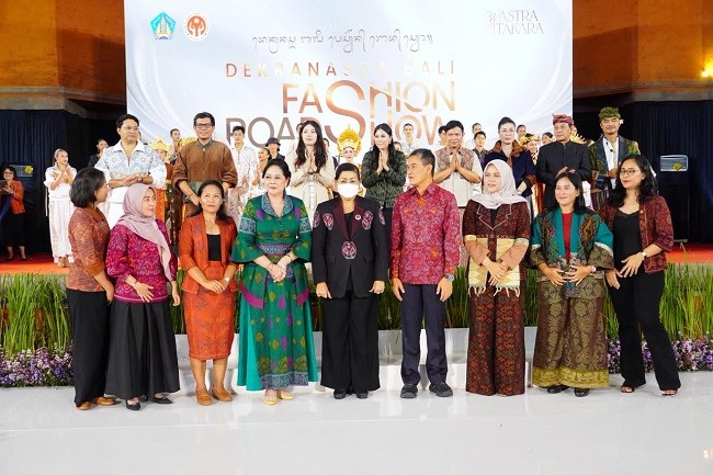 fesyen show1