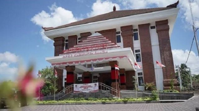 gedung dprd1