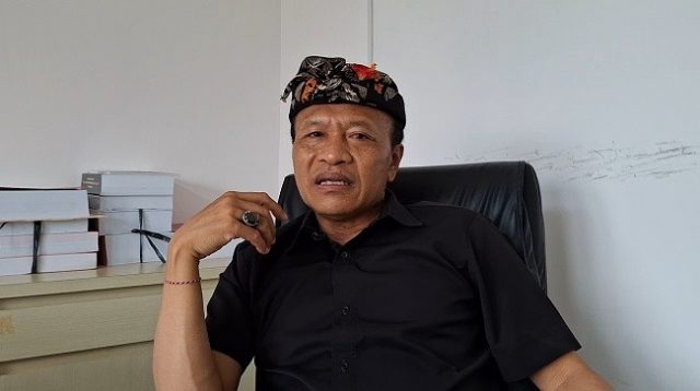 ketut suastika(4)x