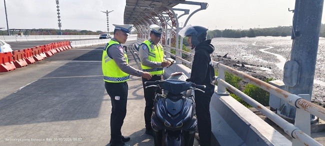 operasi patuh1