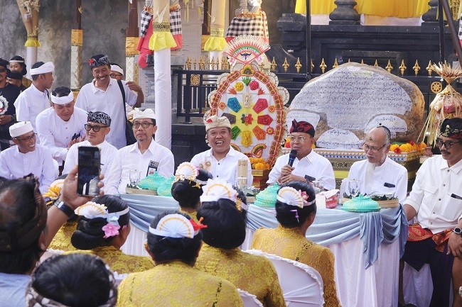 pura dadia1