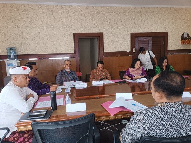 rapat disiplin1
