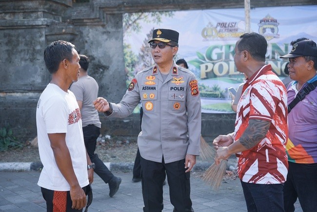 tanam pohon1