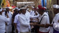 tiga karya